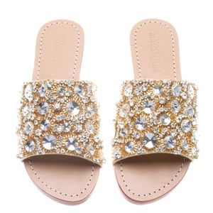 Mystique Cape Breton Slides Size 9. Sold out online!